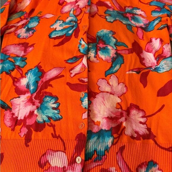 Isaac Mizrahi Live Tropical Floral Print Cardigan with 3/4 sleeves. Size XS. - Picture 5 of 7